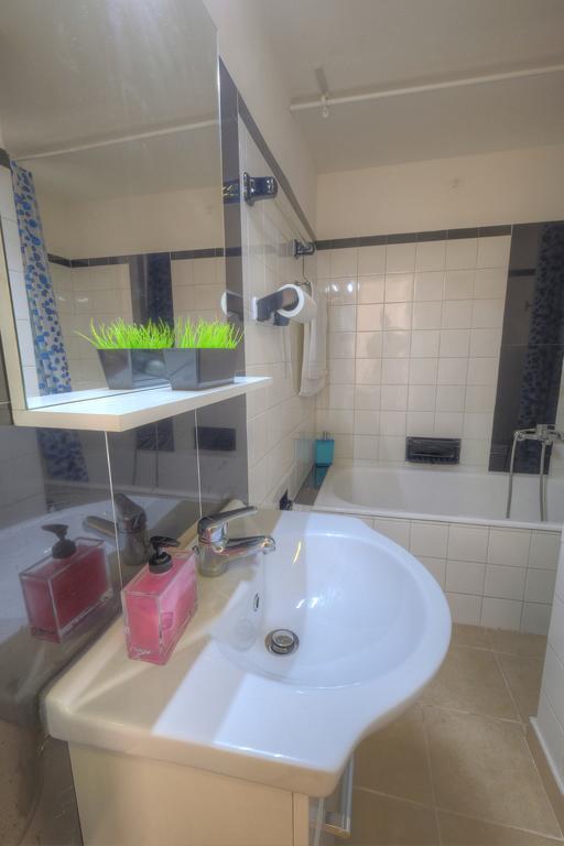 אתונה Syntagma Cozy Apartment מראה חיצוני תמונה